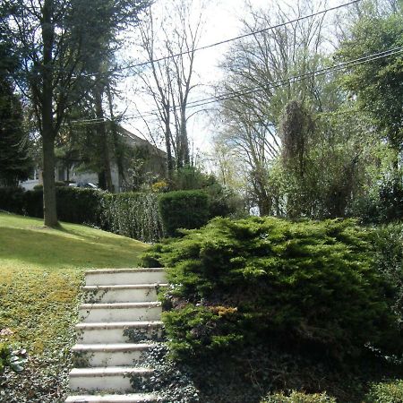 Les Lutins Bed & Breakfast Sainte-Ruffine ภายนอก รูปภาพ