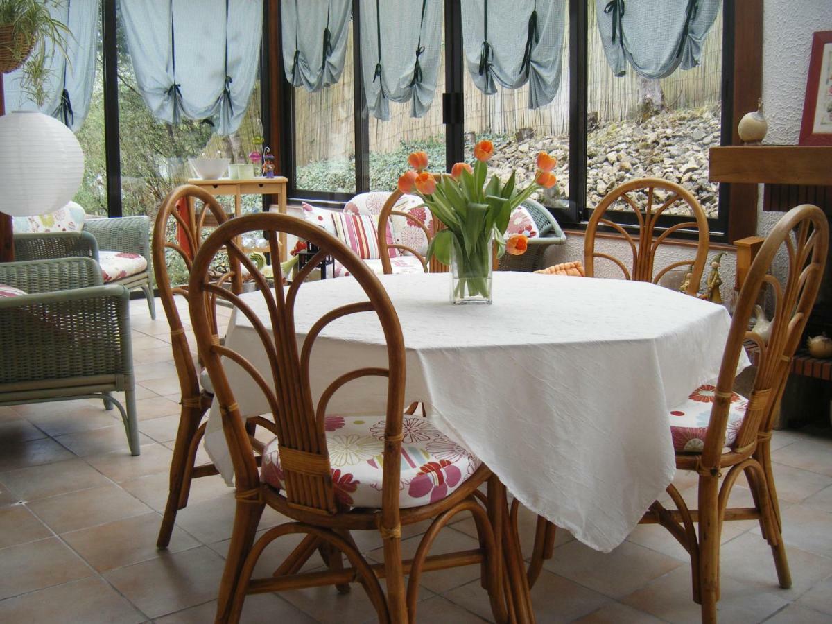 Les Lutins Bed & Breakfast Sainte-Ruffine ภายนอก รูปภาพ