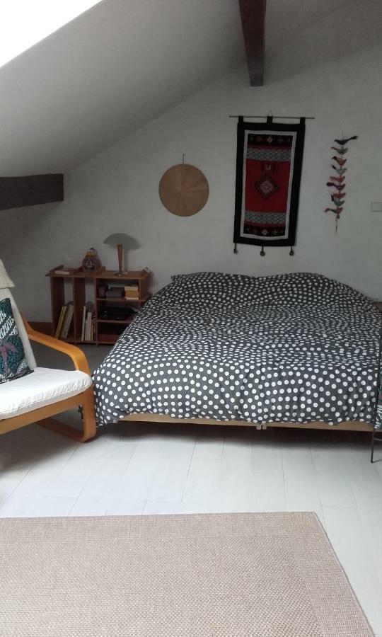 Les Lutins Bed & Breakfast Sainte-Ruffine ภายนอก รูปภาพ